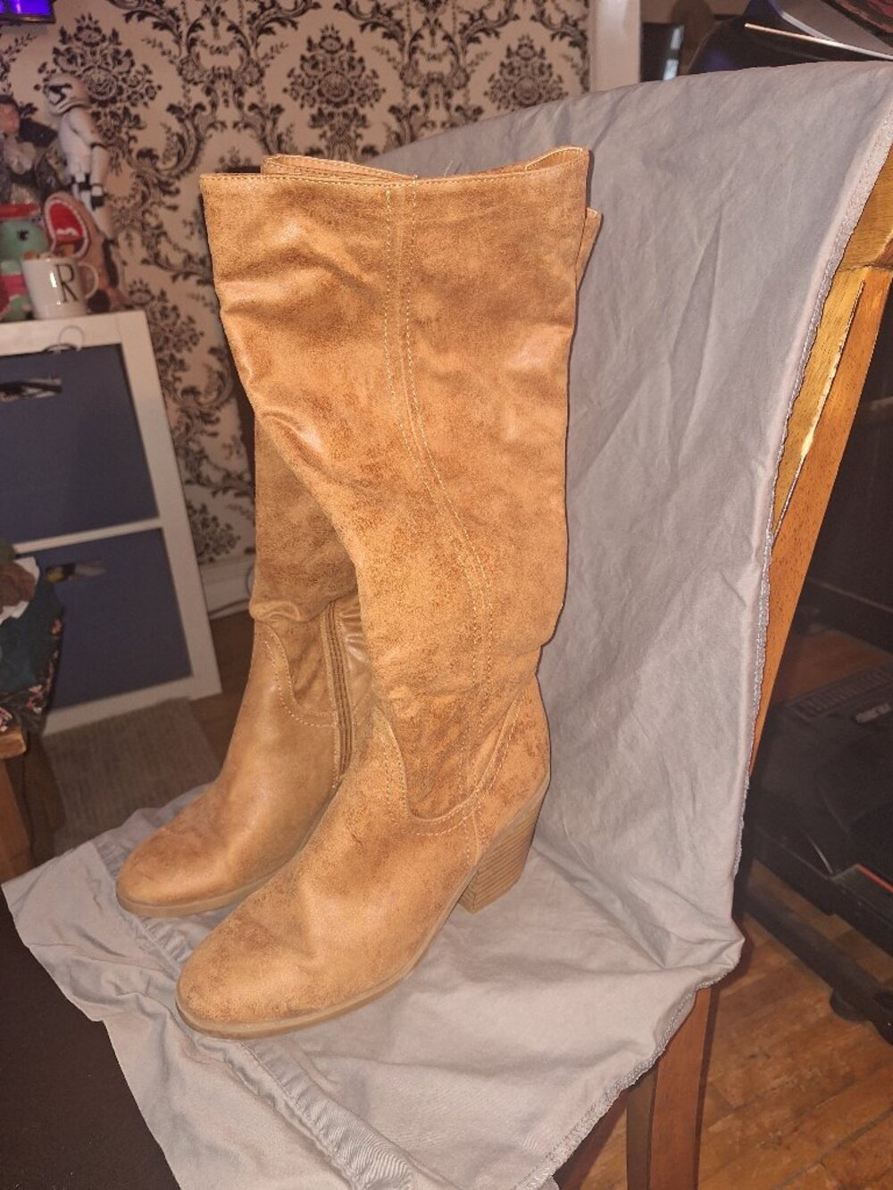 Women’s Tan Slouch Knee High Boots Block Heel Side Zip